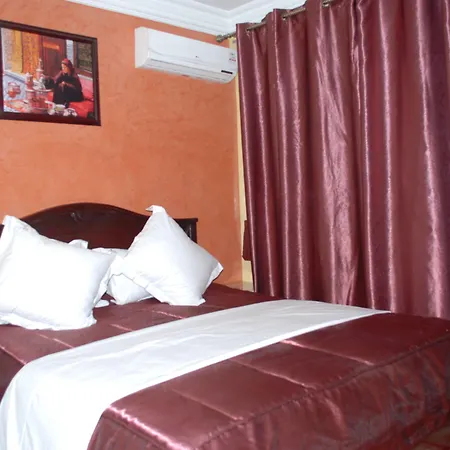 Appart Hotel Les Ambassadeurs-3
